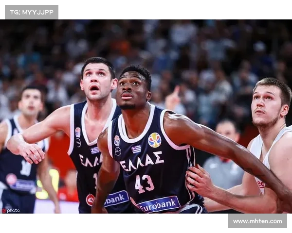 从希腊到非洲血脉探寻字母哥国籍认同与文化融合之路